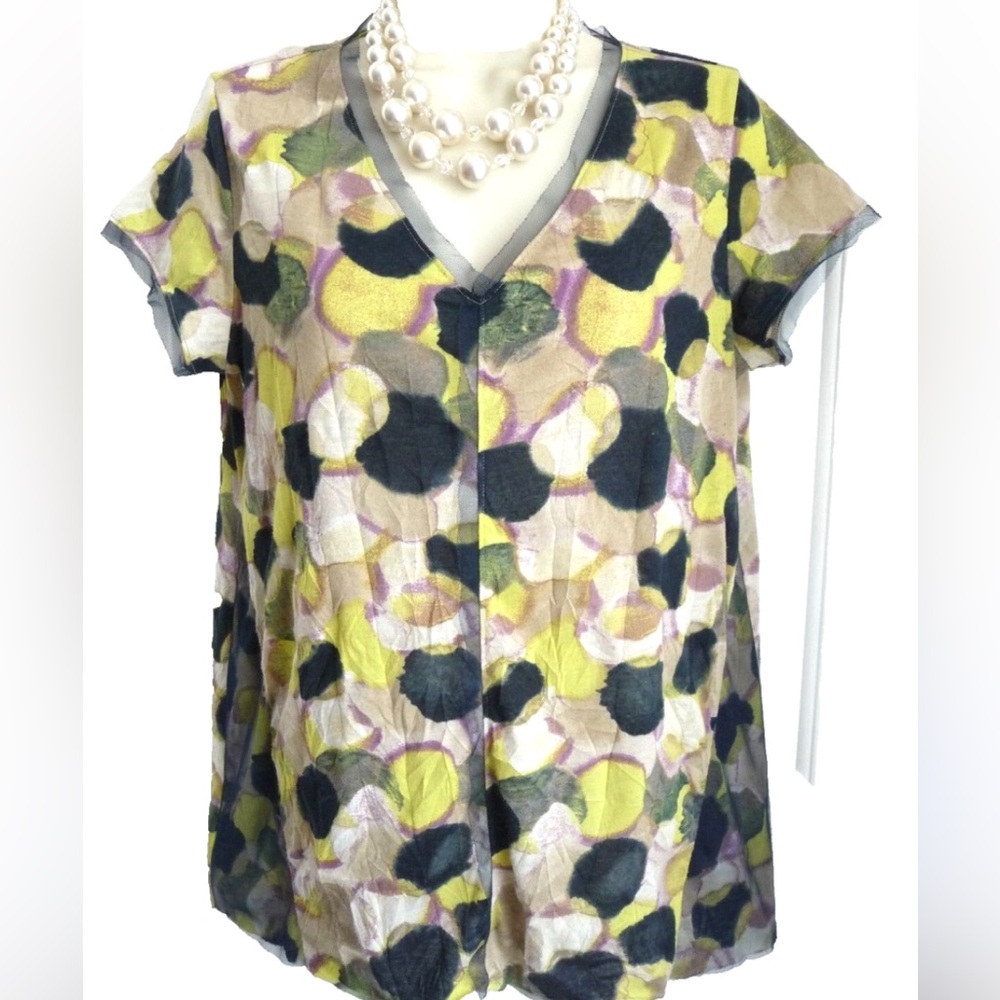 Vera Wang Yellow and Black crinkled Patterned Blouse